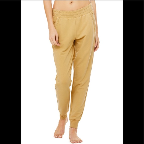 Alo Unwind Clearance Sale, UP TO 65 